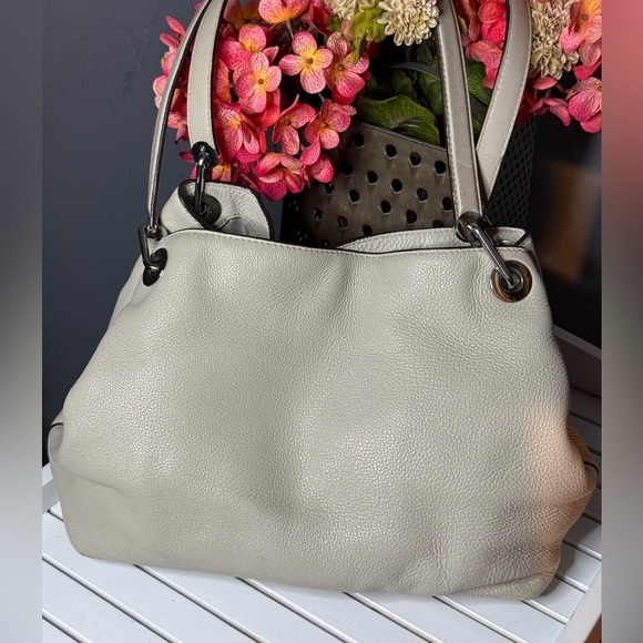 Michael Kors Handbags - Michael Kors Raven Triple Compartment Shoulder Bag Handbag Purse EUC